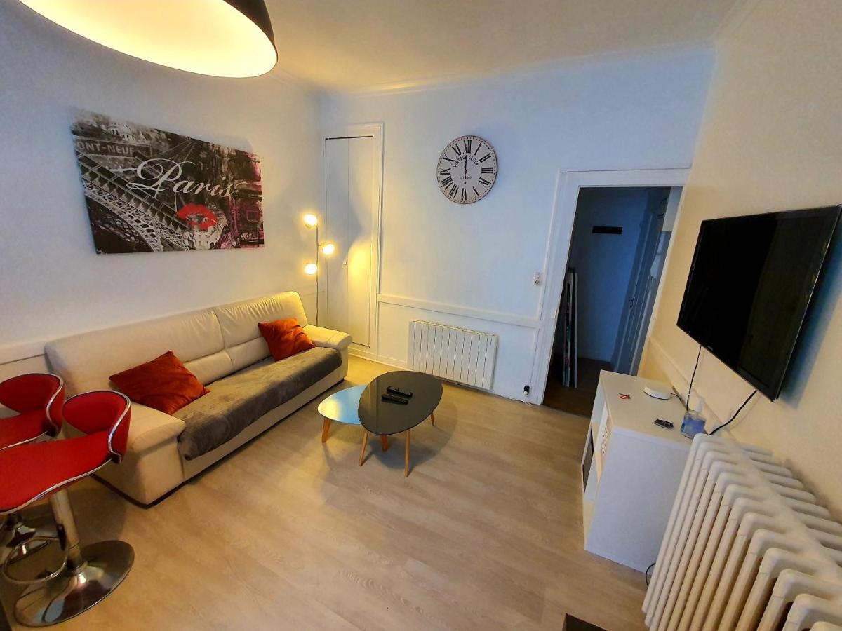 grand T3 avec terrasse CENTRE VILLE Bellac Extérieur photo